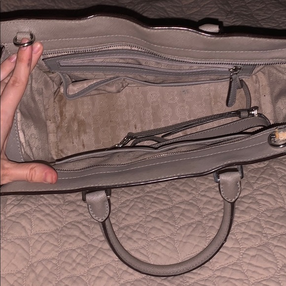 MK purse - Picture 2 of 4